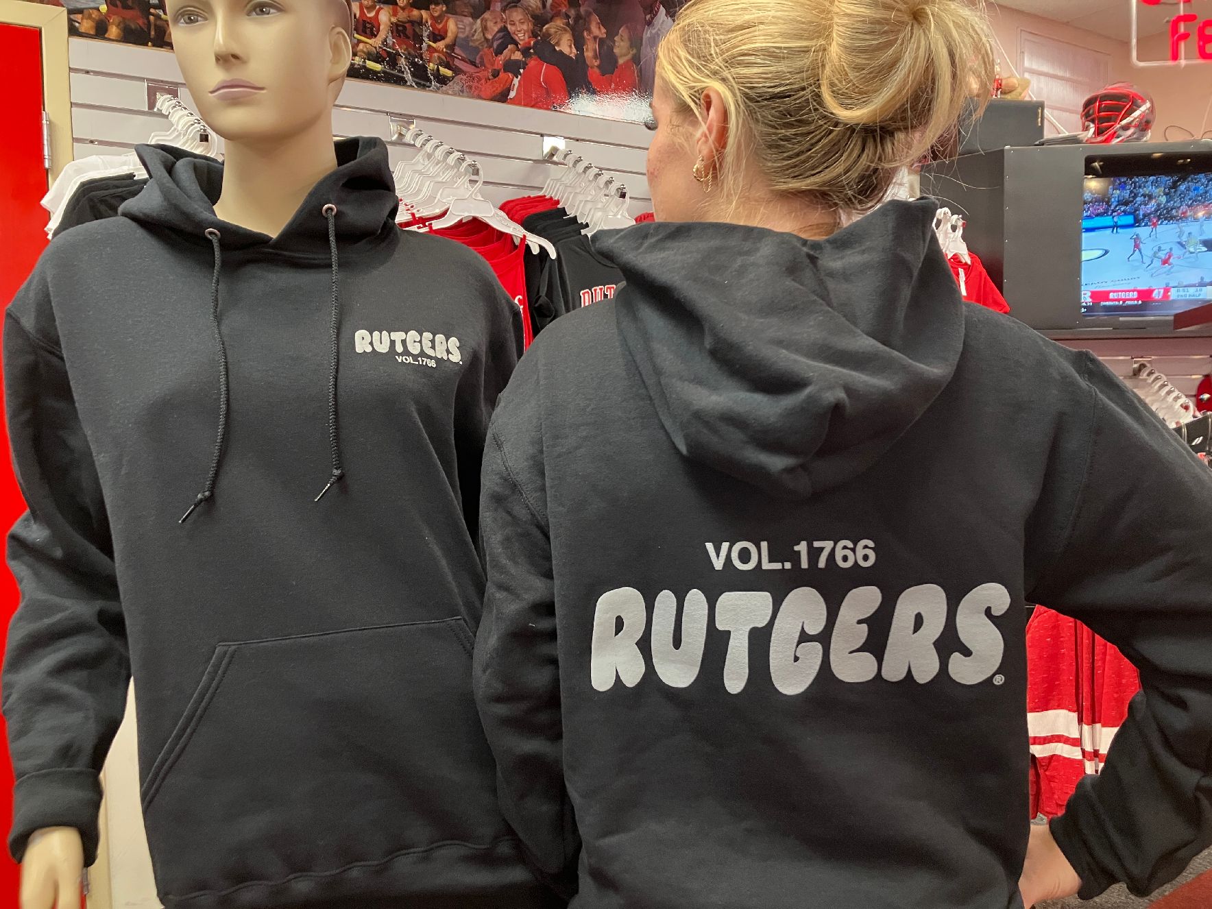 美品　00s Champion　リバースウィーブ　RUTGERSブラックxレッド Rutgers Champion Crewneck in Black - Scarlet Fever Rutgers Gear